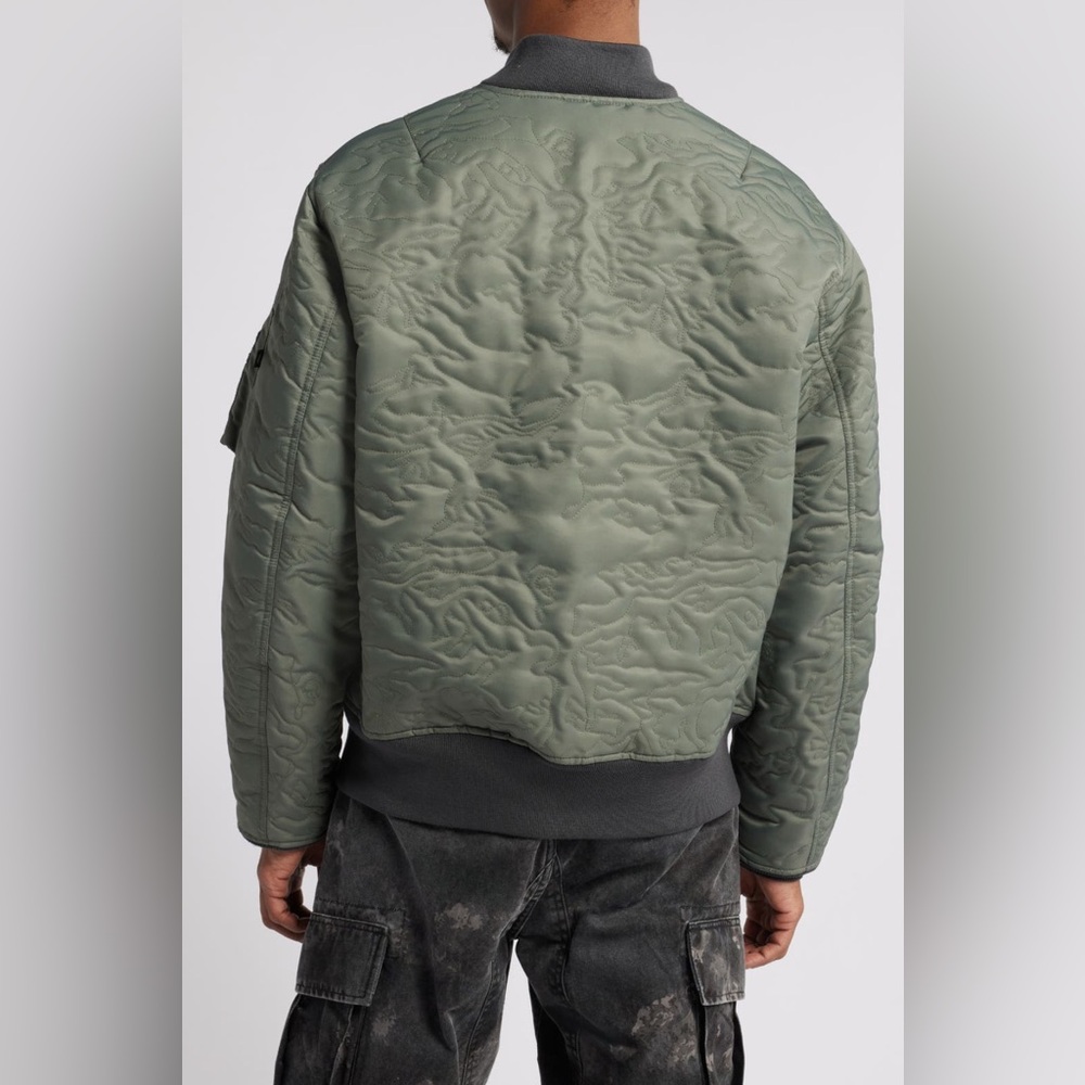 Alpha Industries Men's  Bomber Flight Jacket - Picture 2 of 6